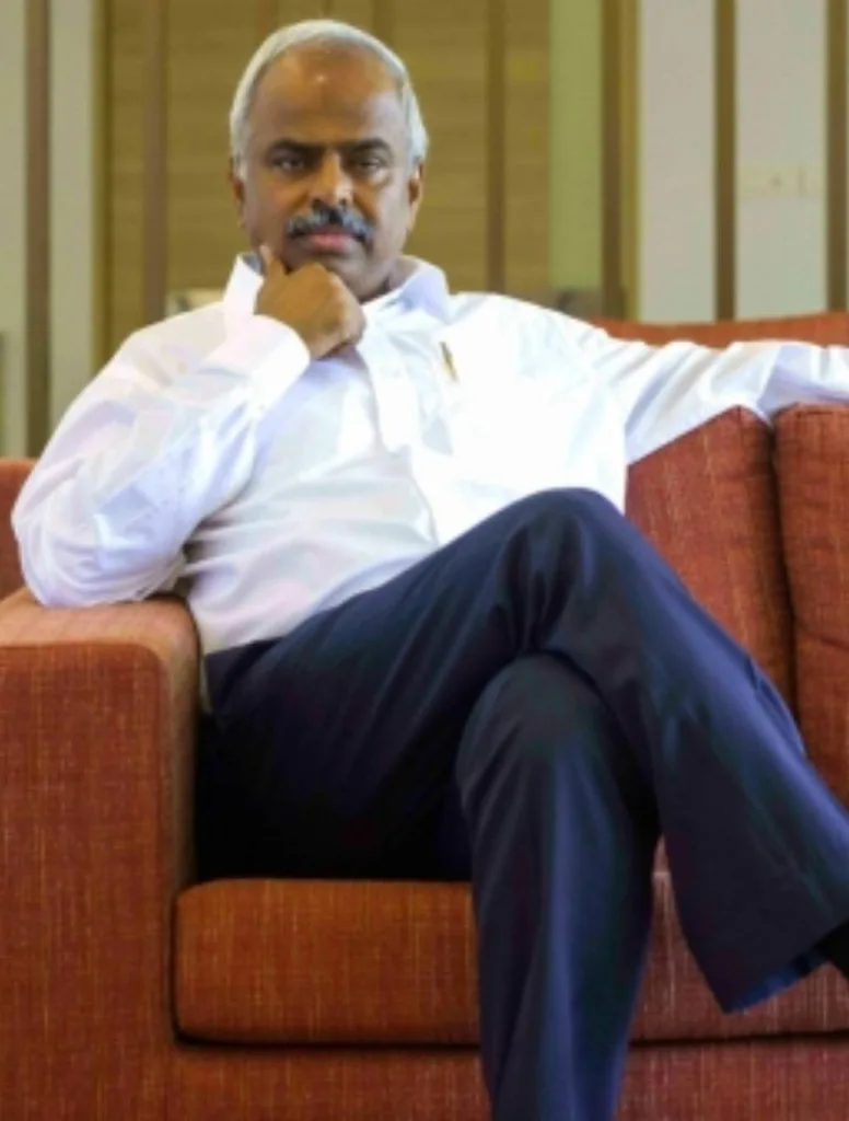 Dr Arokiaswamy Velumani