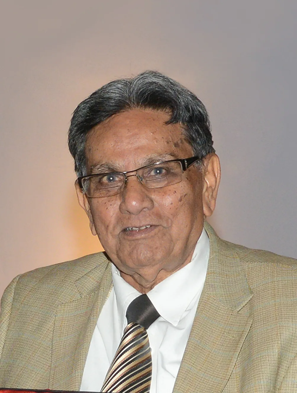 Krishnakant Gulabchand Vakharia