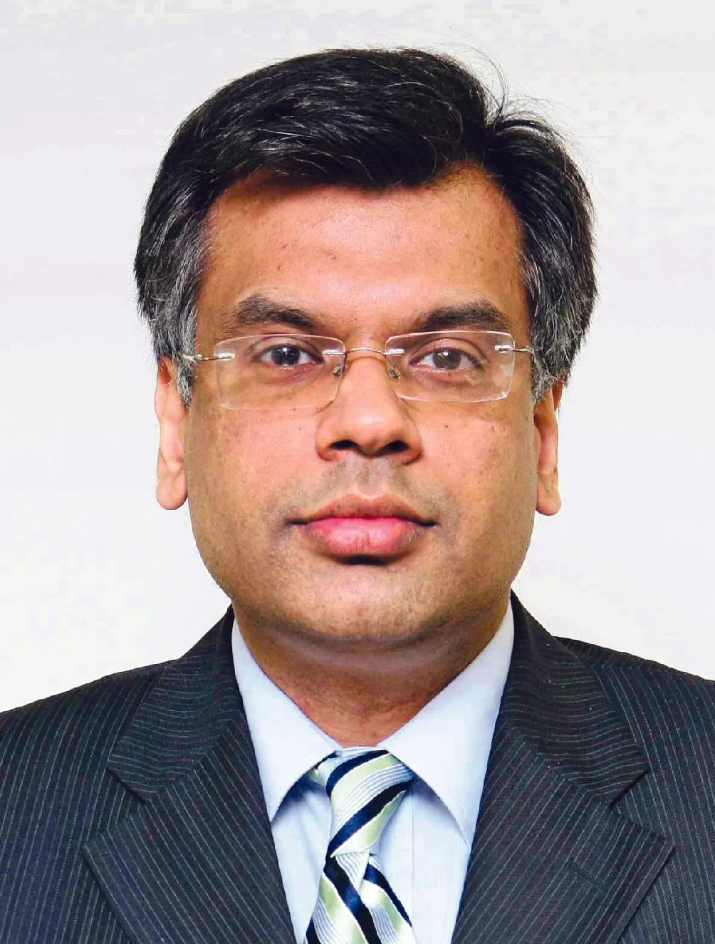 Dr Vivek Lall