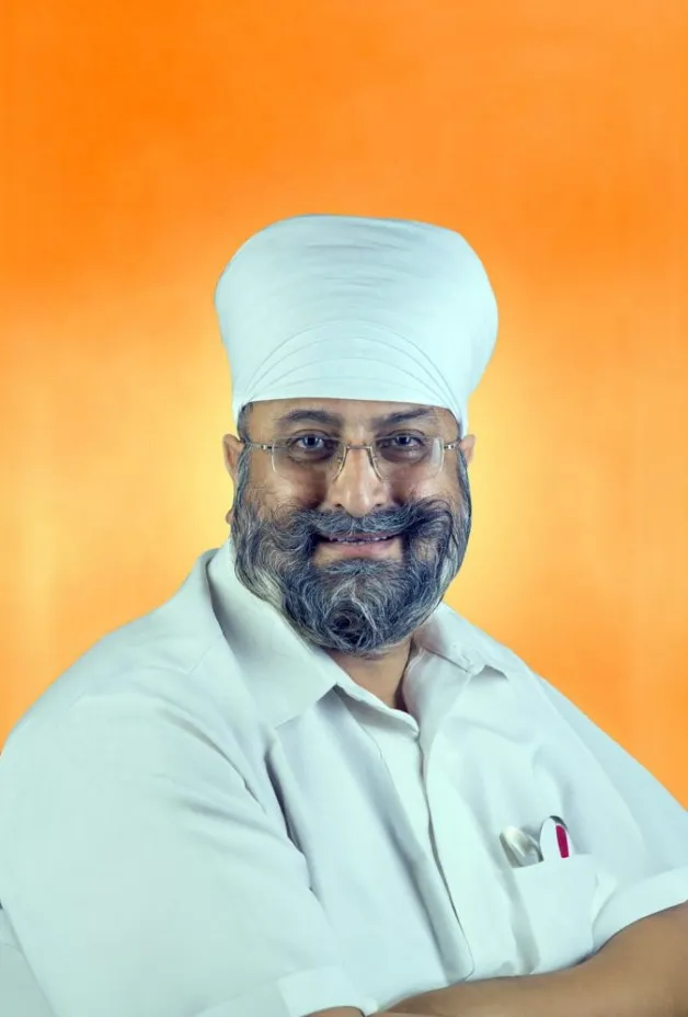 Lion Dr Surat Singh Malhotra 7