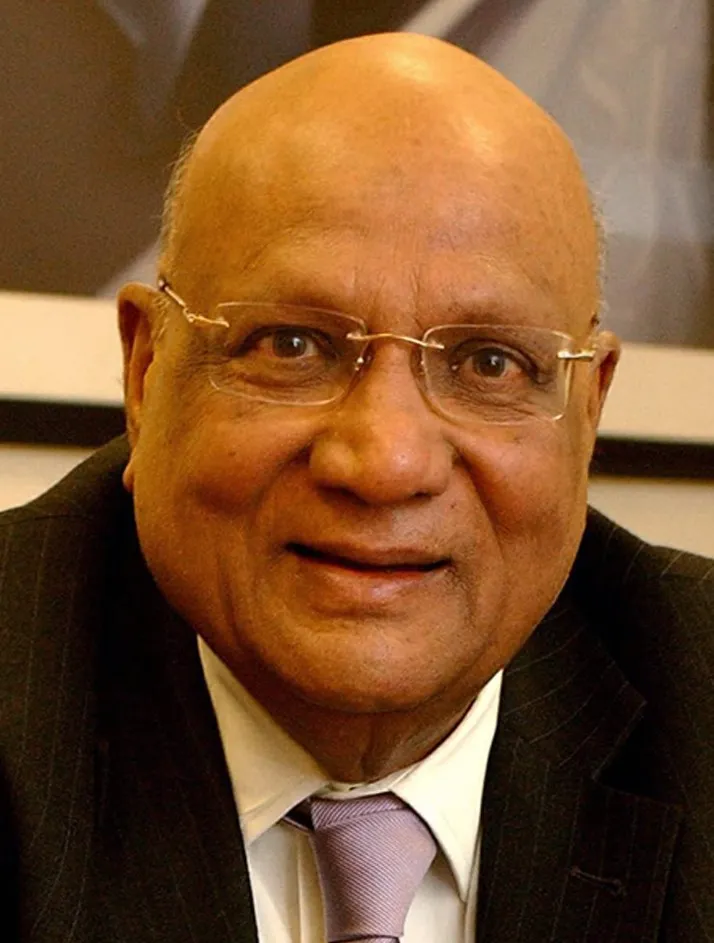 The Rt Hon The Lord Swraj Paul, PC 7